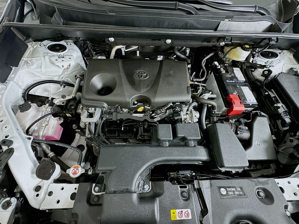 Thumbnail: 2025 Toyota RAV4 - 29