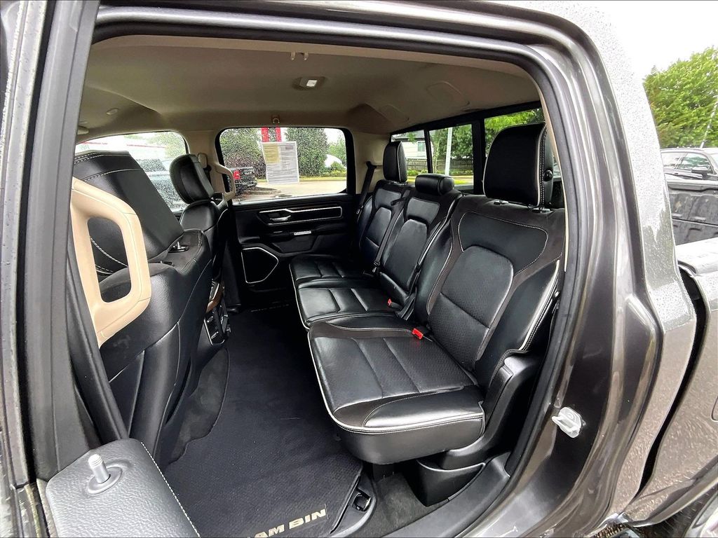 2021 Ram 1500 — photo 14