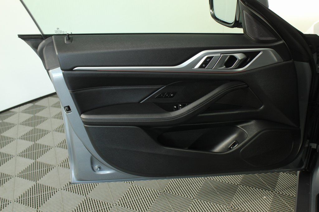 Thumbnail: 2023 BMW i4 - 11