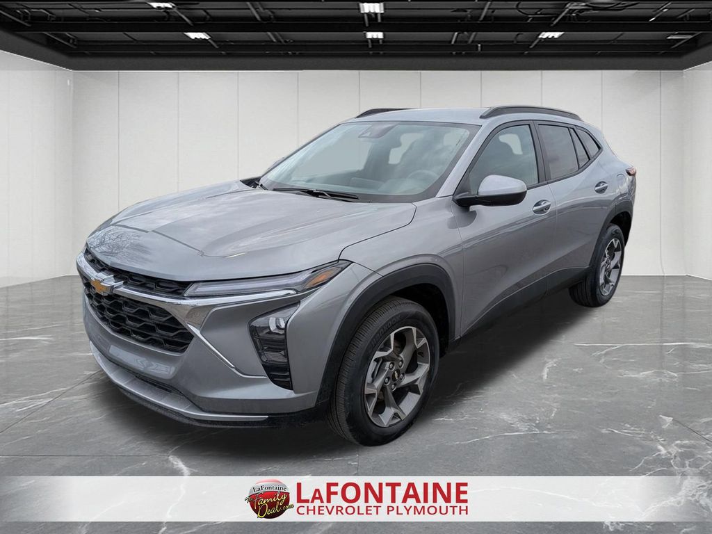 2025 Chevrolet Trax LT FWD