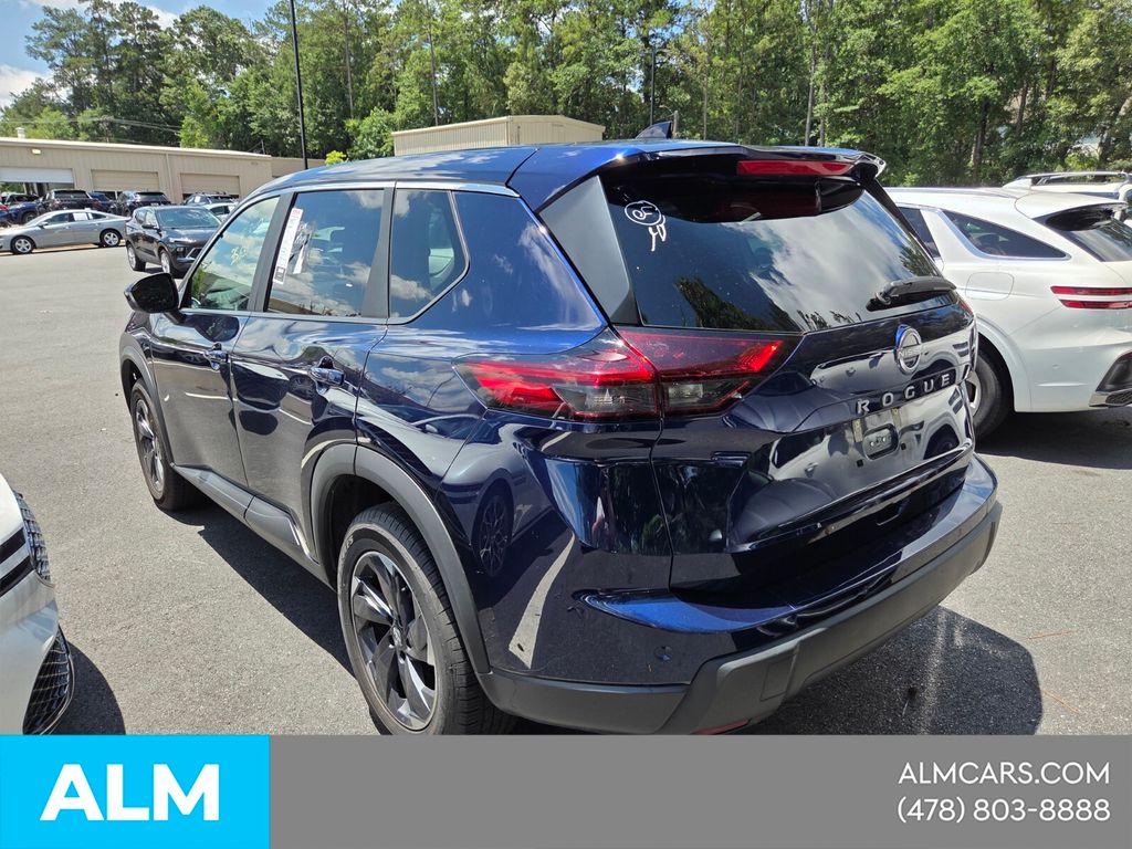 Used 2025 Blue Nissan SV image 7