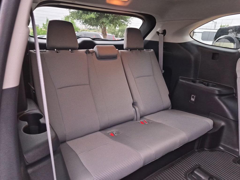 Used Car 2023 Toyota Highlander  L For Sale Under $40,000 In Austin, Texas