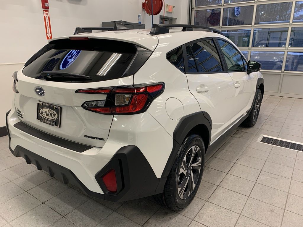 New 2026 White Subaru Premium image 15