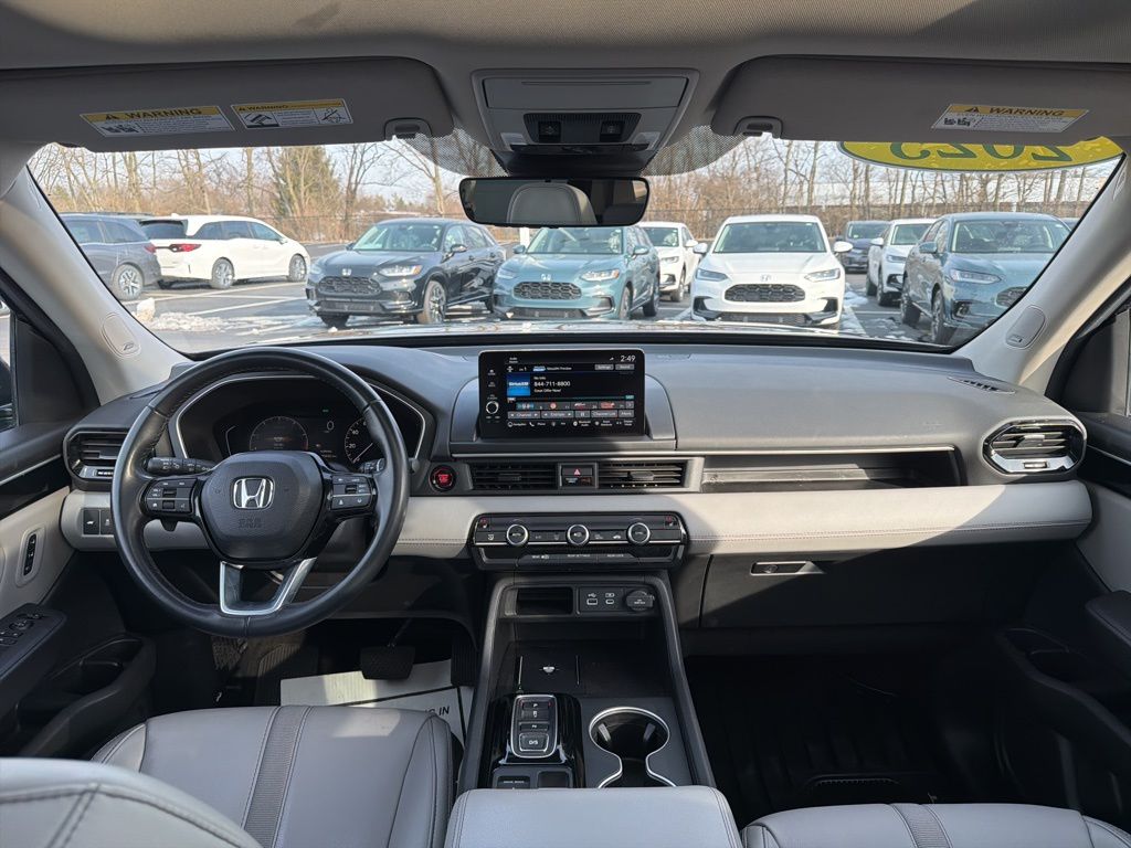 Thumbnail: 2025 Honda Pilot - 12