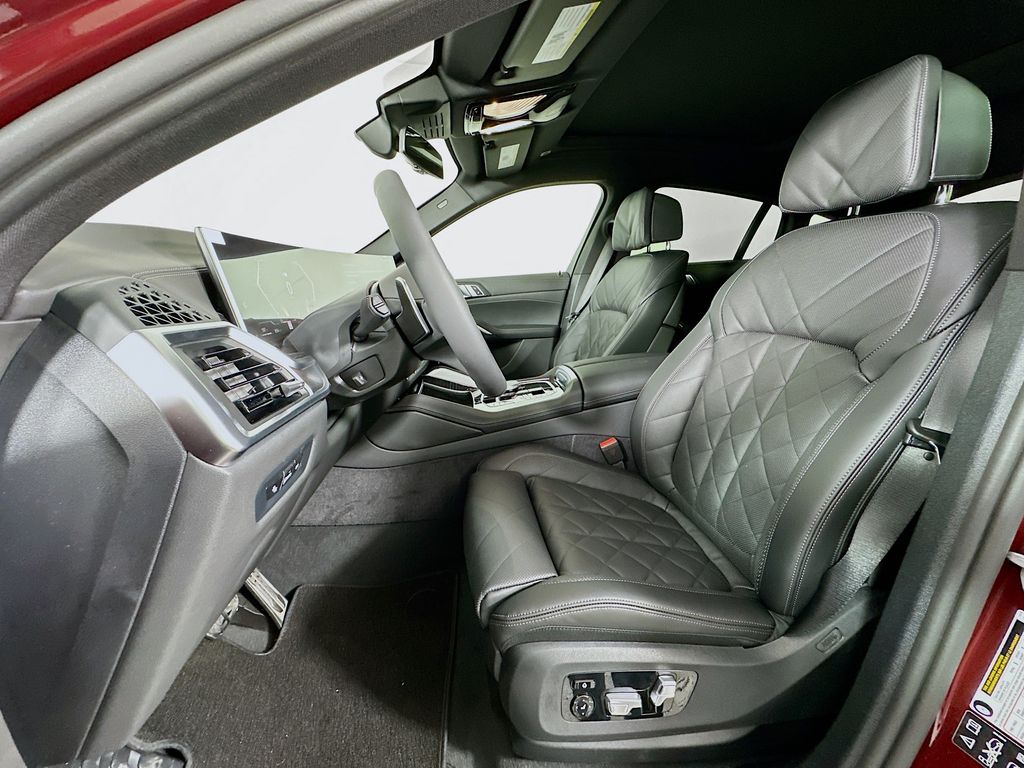 Thumbnail: 2026 BMW X6 - 16