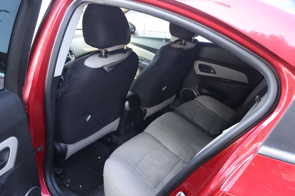 Thumbnail: 2012 Chevrolet Cruze - 26