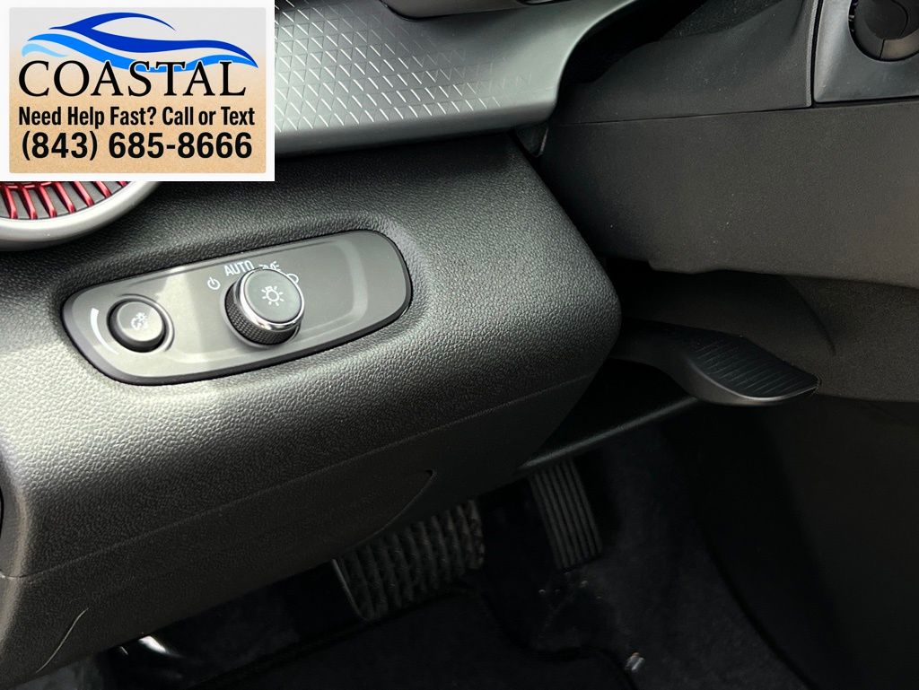 2026 Chevrolet Trax 1RS White at Stokes Honda North