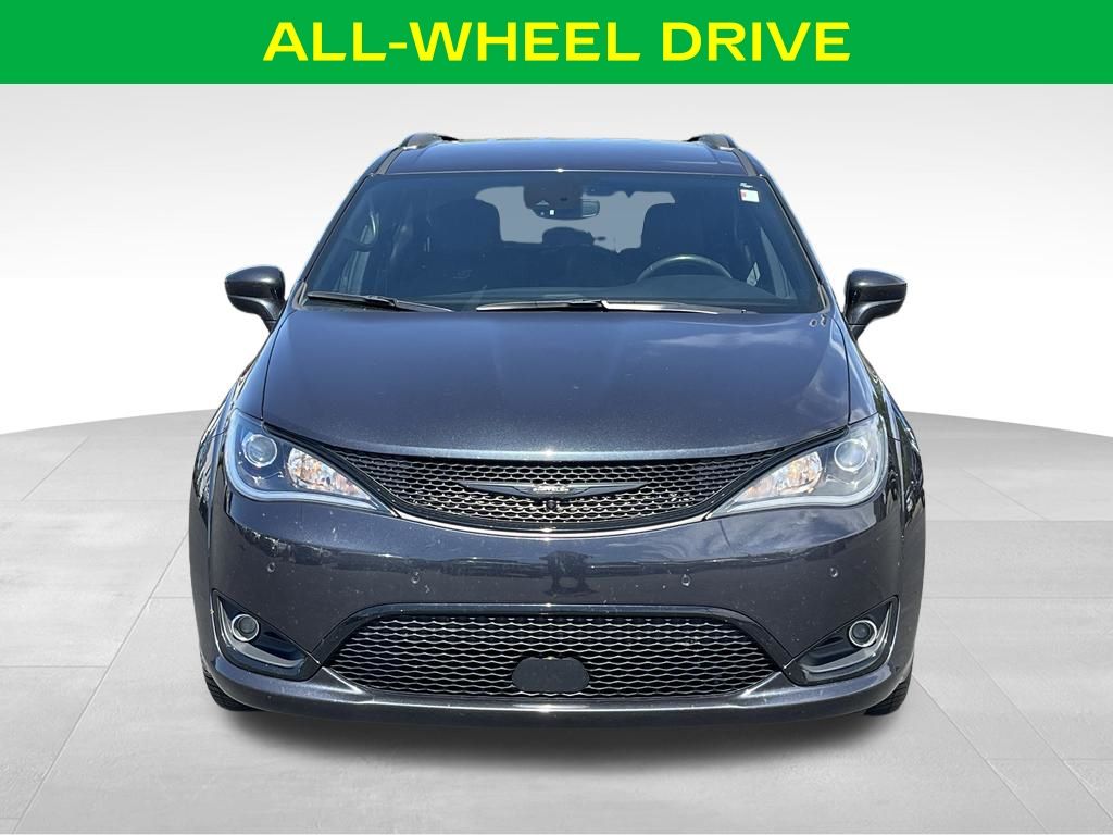 used 2020 Chrysler Pacifica car, priced at $25,000