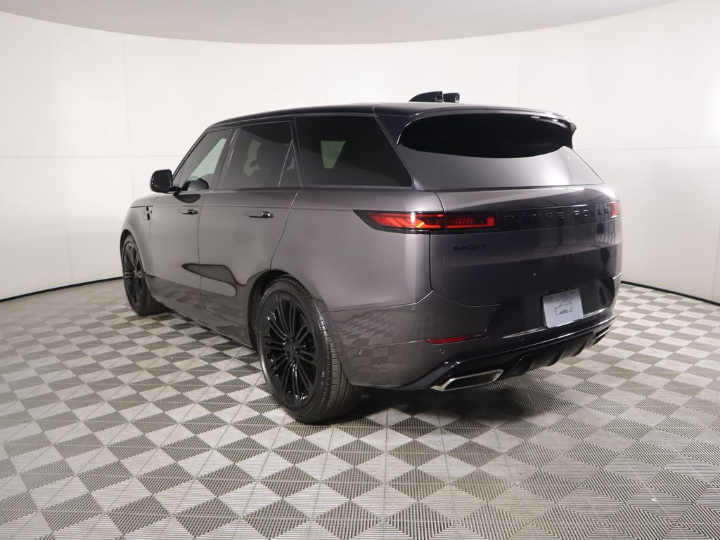 Thumbnail: 2026 Land Rover Range Rover Sport - 7