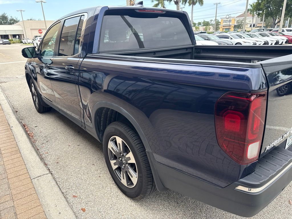 Used 2017 Blue Honda RTL image 8