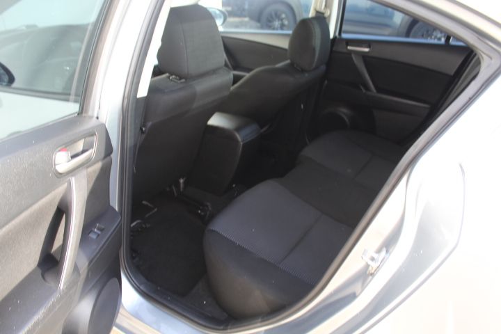 Used Car 2013 Mazda Mazda3  I Touring For Sale Under $10,000 In Georgetown, Texas