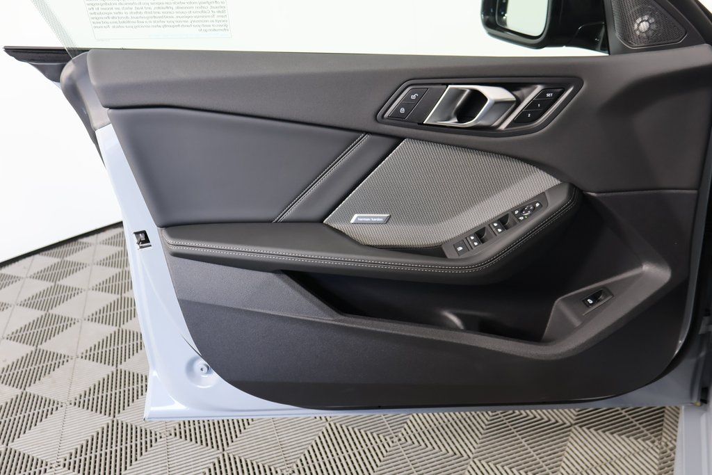 Thumbnail: 2026 BMW 2 Series - 7