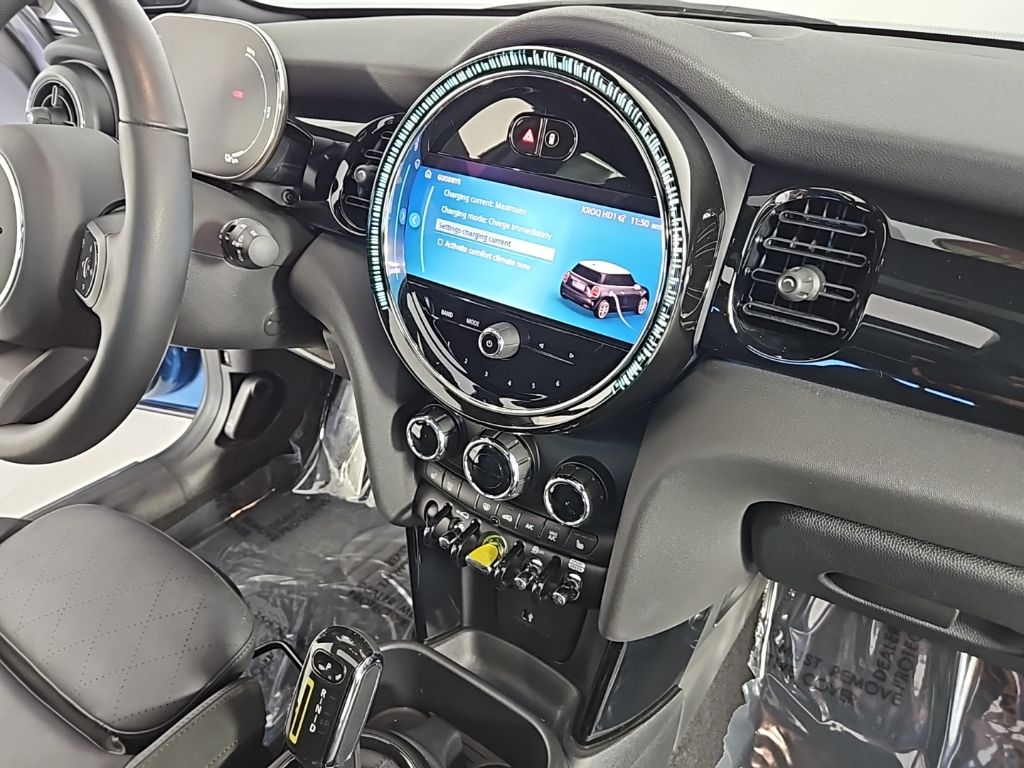 Thumbnail: 2024 MINI Cooper - 15