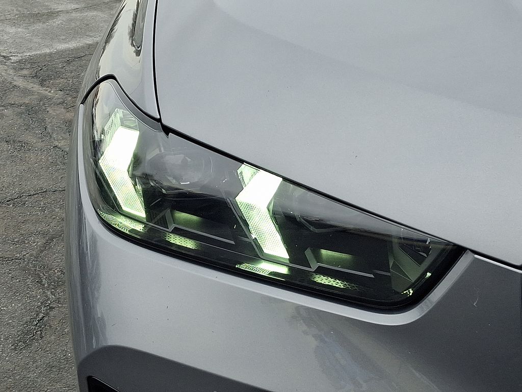 Thumbnail: 2026 BMW X5 - 9