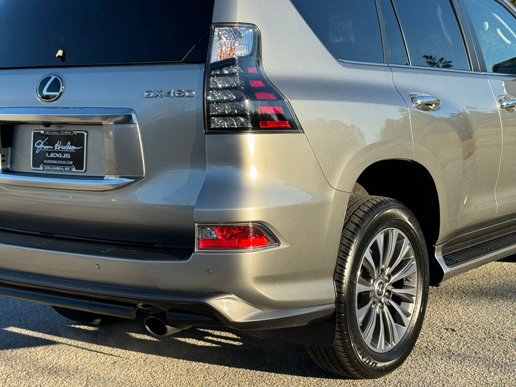 2023 Lexus GX 460 16