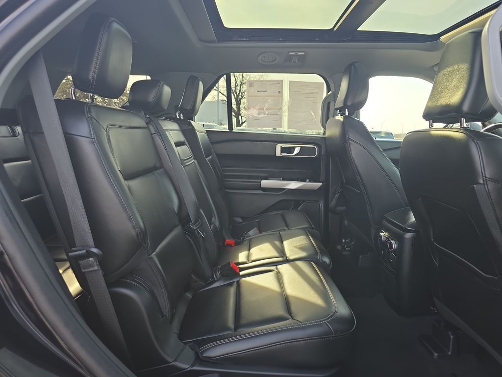 Certified Used 2023 Black Ford XLT image 40