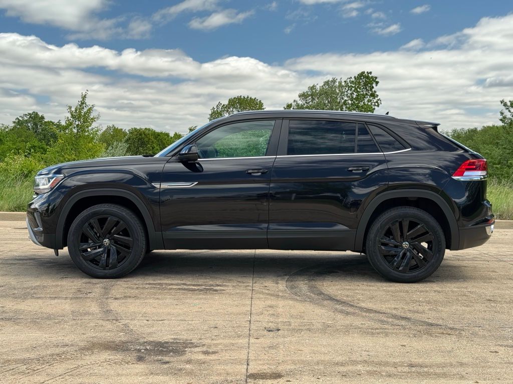 2022 Volkswagen Atlas Cross Sport 3.6L V6 SE w/Technology photo