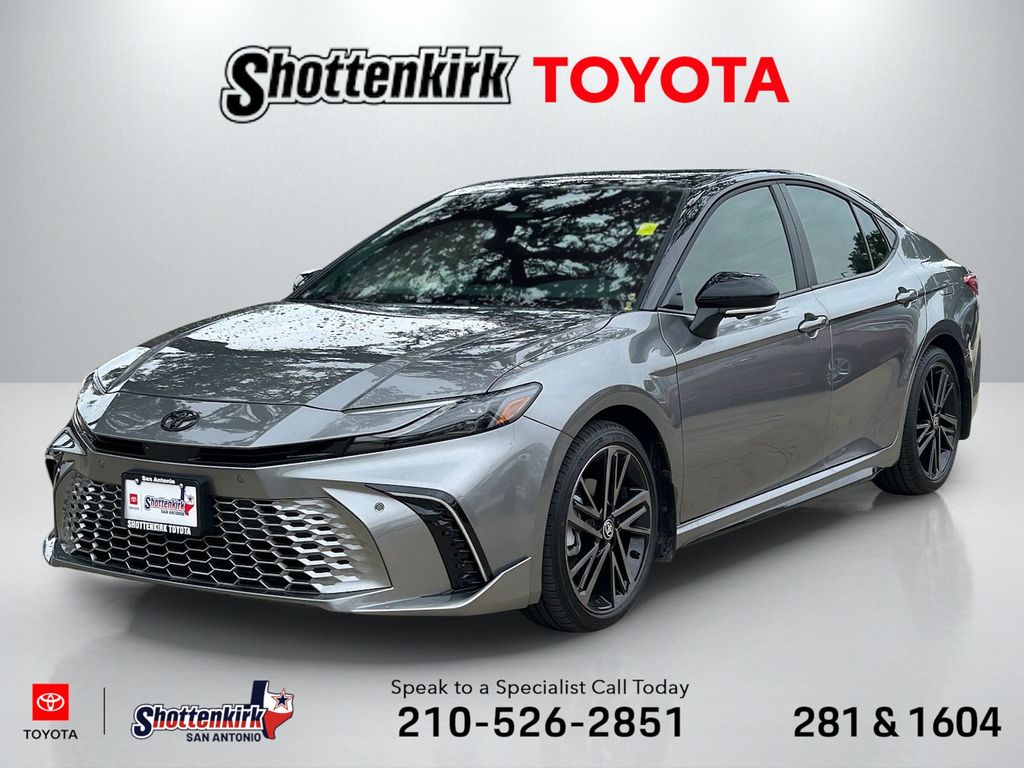2026 Toyota Camry XSE Hybrid's photo