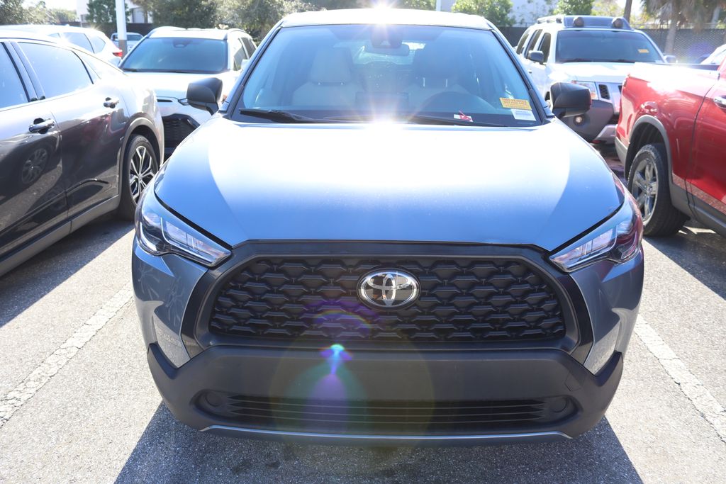 Thumbnail: 2022 Toyota Corolla Cross - 5