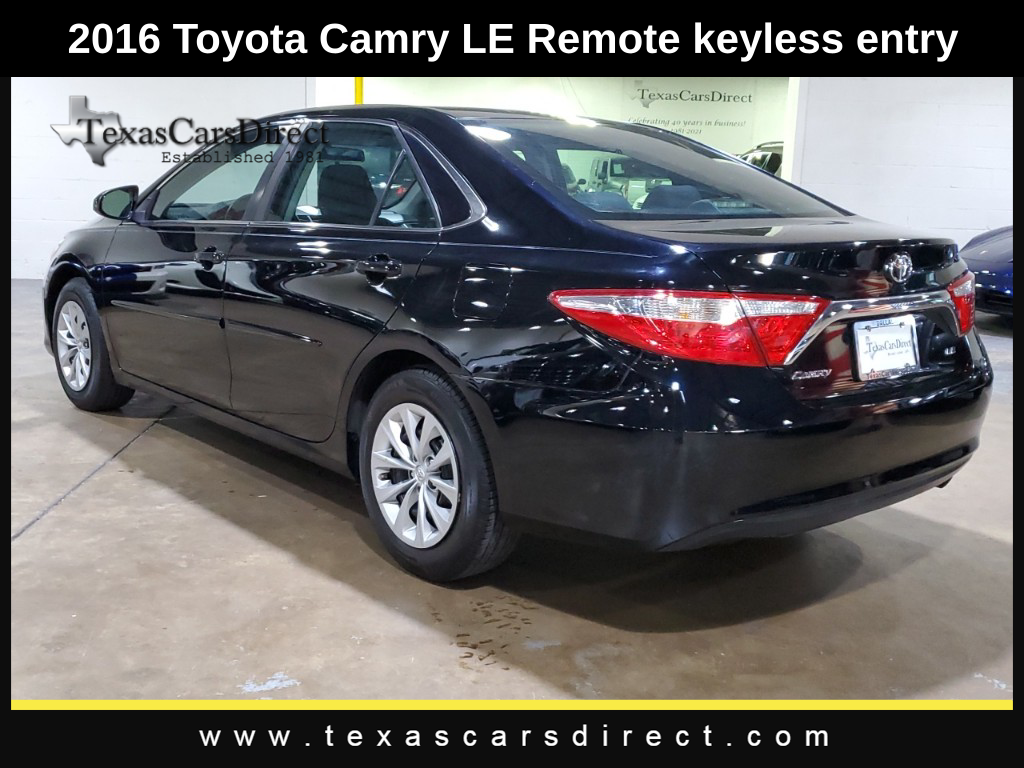 2016 Toyota Camry LE 9