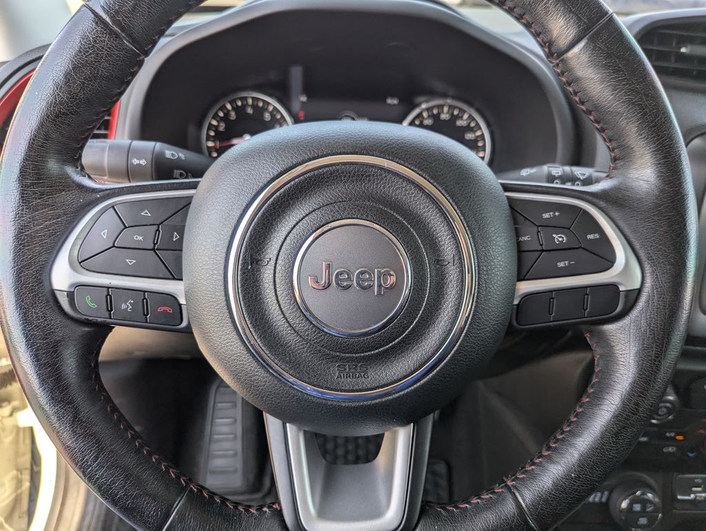 2019 Jeep Renegade Trailhawk 19