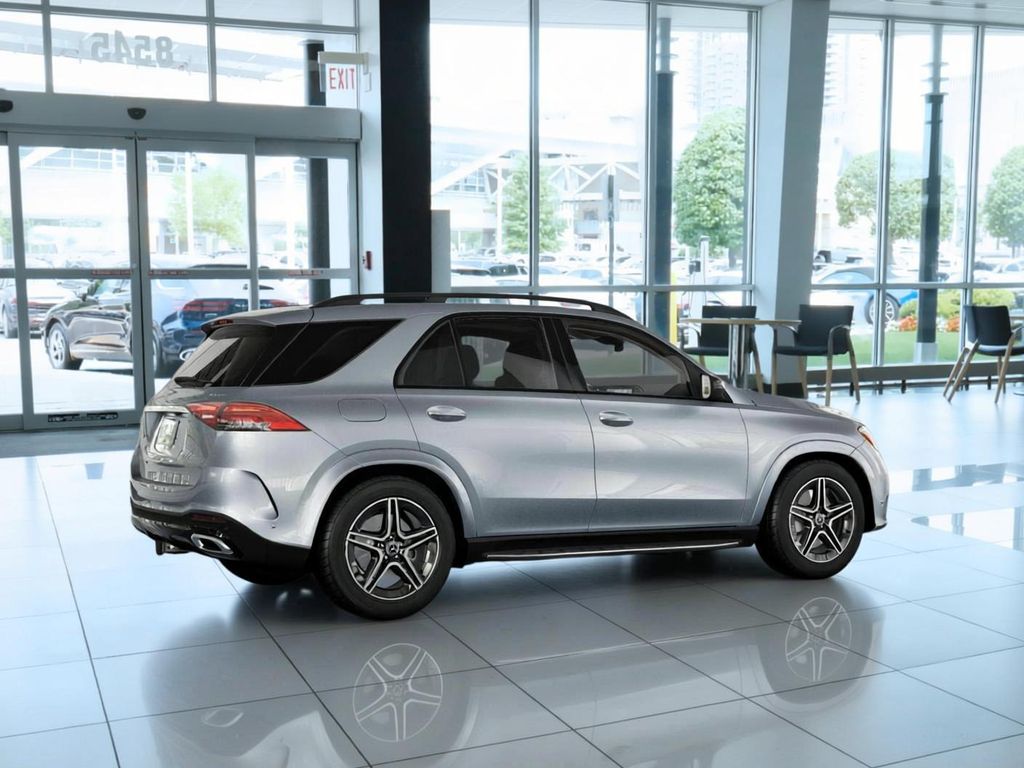 Thumbnail: 2026 Mercedes-Benz GLE - 18