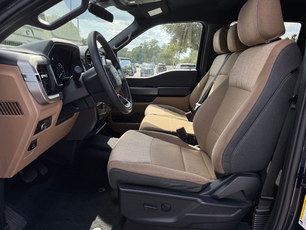2023 Ford F-150 XLT photo 14