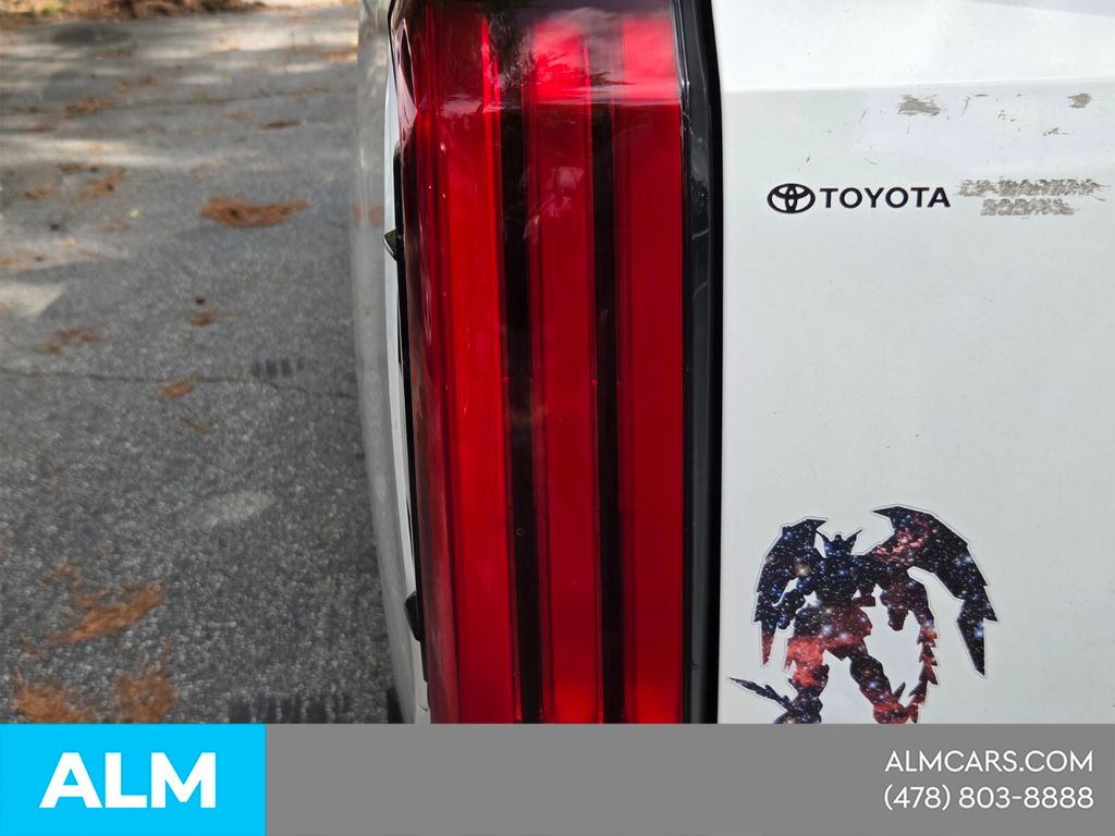 Used 2025 White Toyota SR image 9