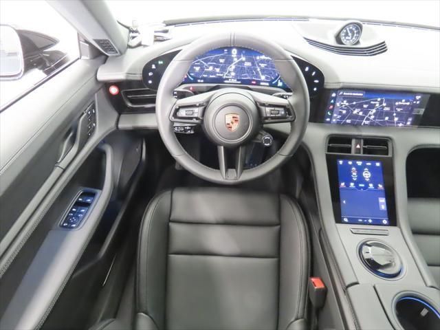 Thumbnail: 2026 Porsche Taycan - 17