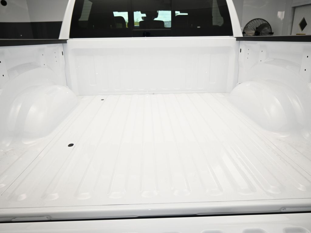 New 2026 Bright White Clearcoat Ram Laramie image 32
