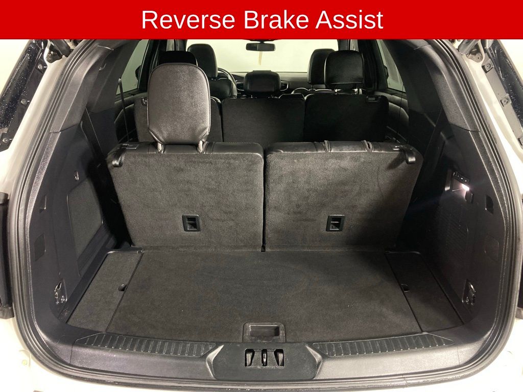 Certified Used 2022 White Ford ST image 24