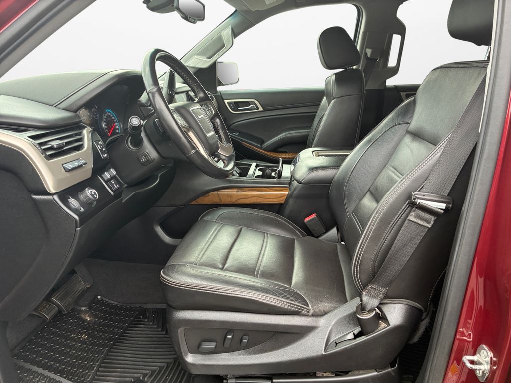 Used Car 2020 Gmc Yukon Xl  Denali For Sale Under $30,000 In Austin, Texas