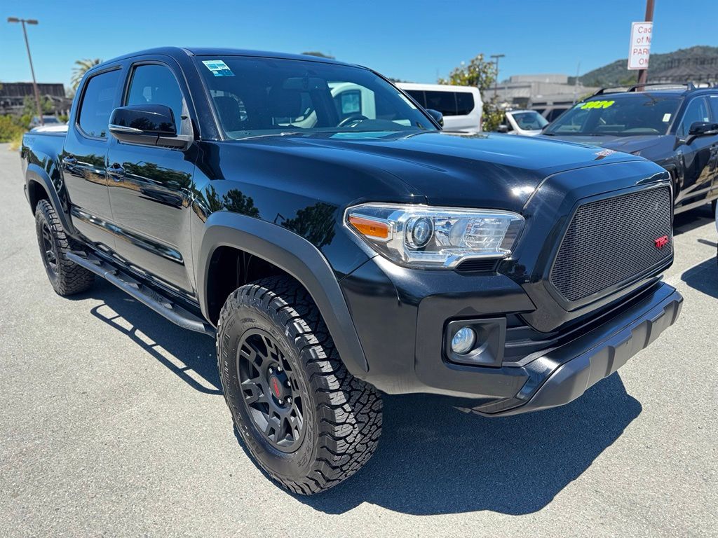 Used 2016 Toyota Tacoma Truck