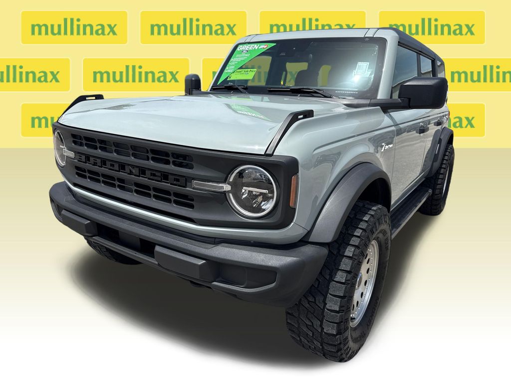 Used 2022 Green Ford Base image 9