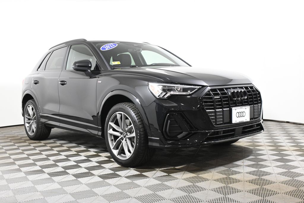 Thumbnail: 2022 Audi Q3 - 9