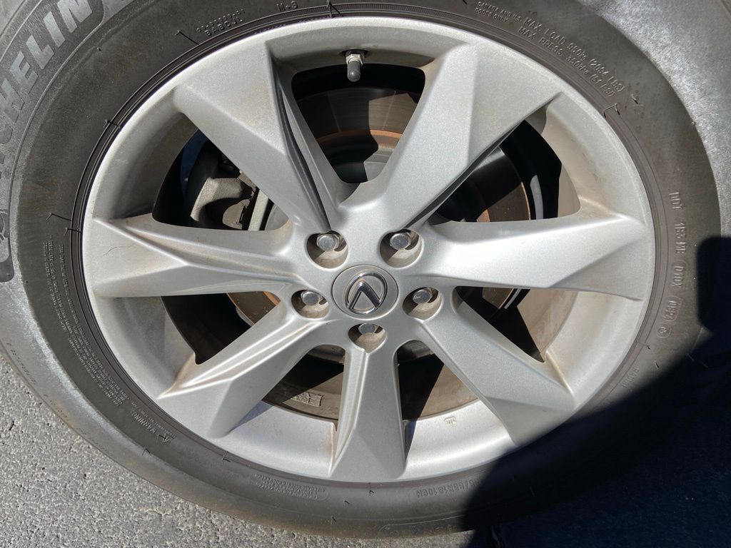 Thumbnail: 2016 Lexus RX - 15