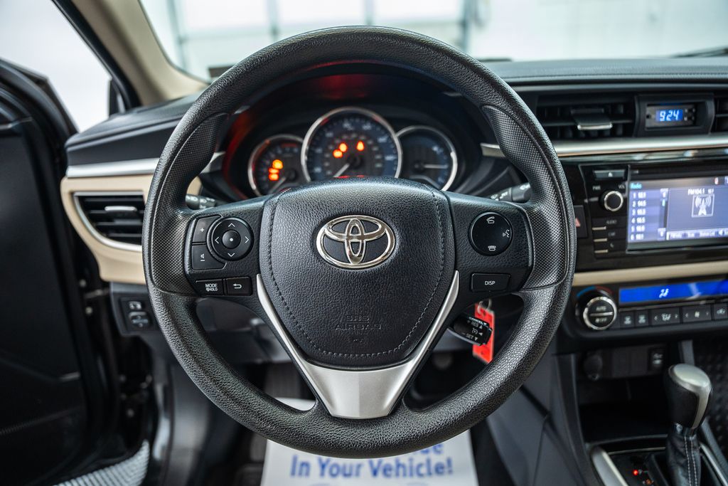 ToyotaCorolla25