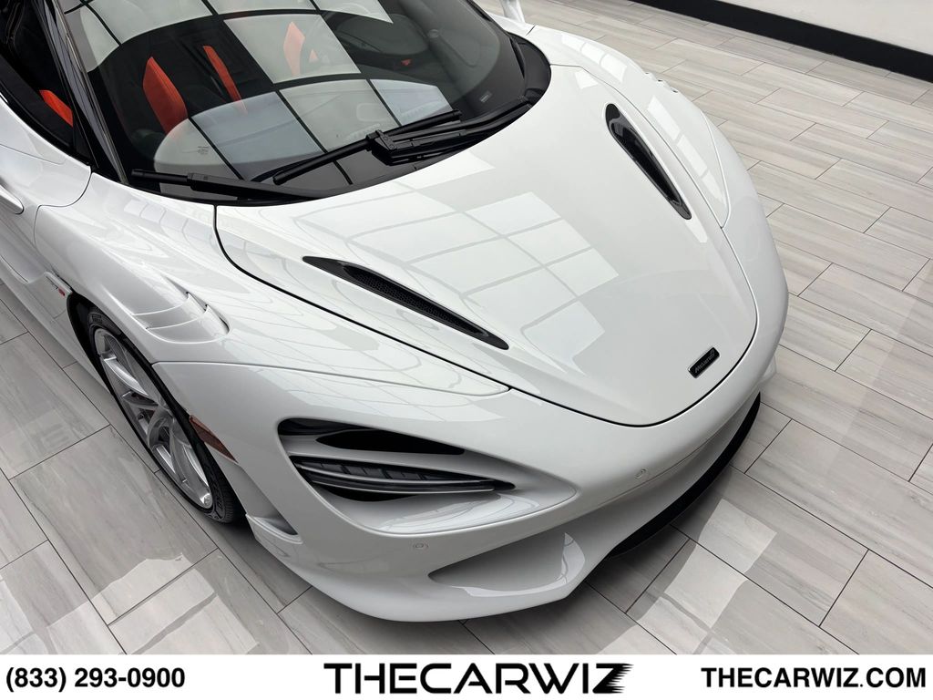 2024 McLaren 750S
