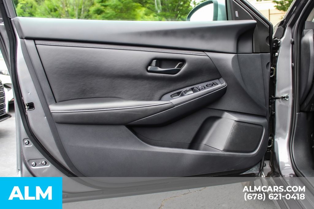 Used 2025 Gray Nissan S image 34