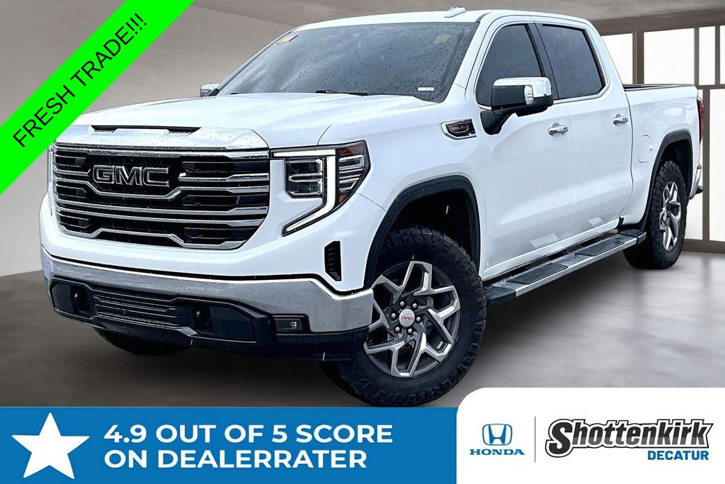 2023 GMC Sierra 4WD Crew Cab Short Box SLT's photo