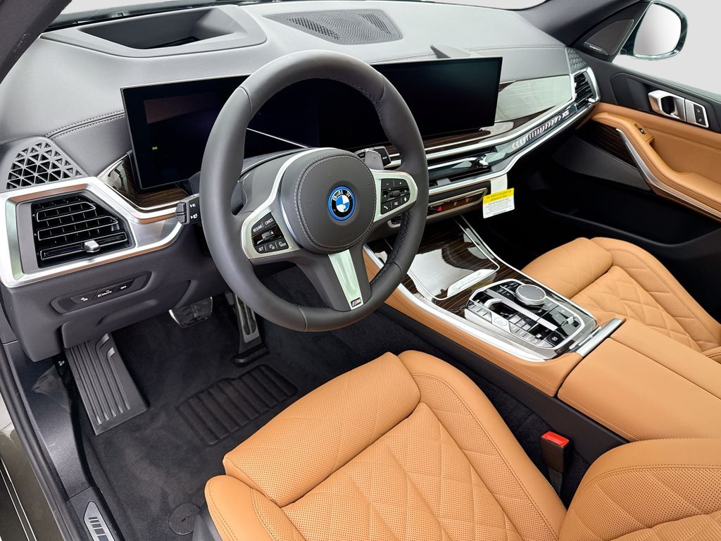 Thumbnail: 2026 BMW X5 - 9