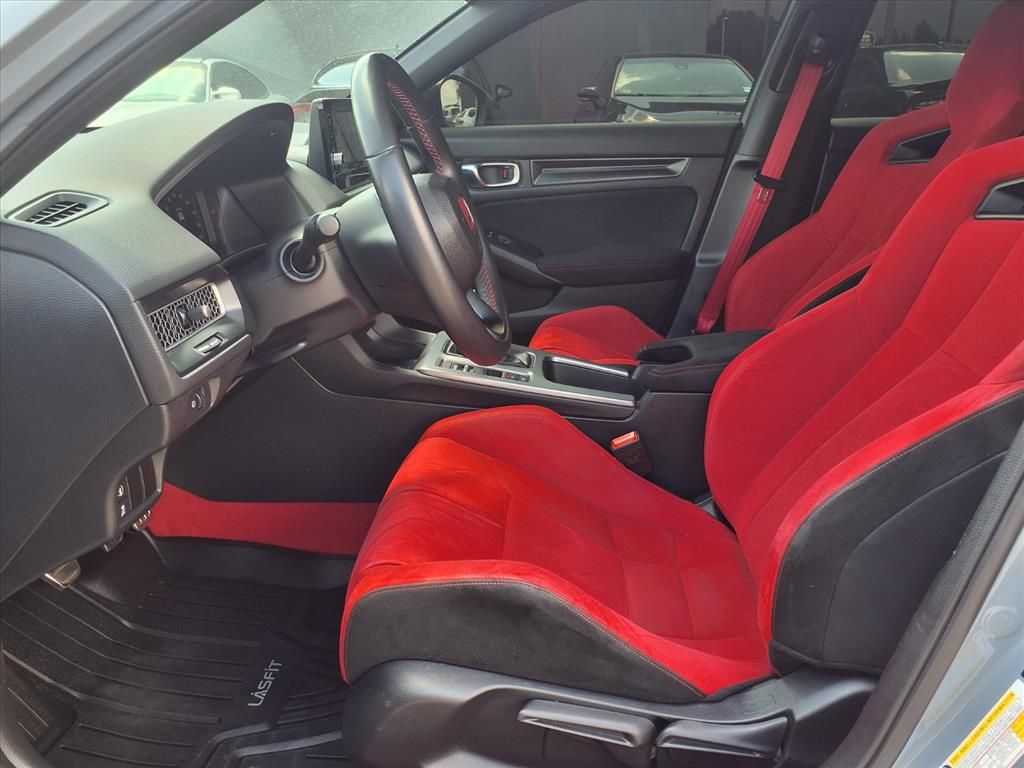 2024 Honda Civic Type R - 10