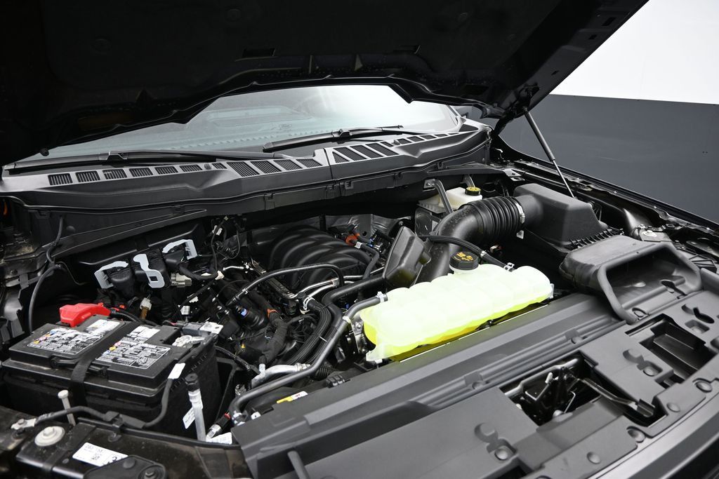 2026 Ford F-350 Super Duty LARIAT