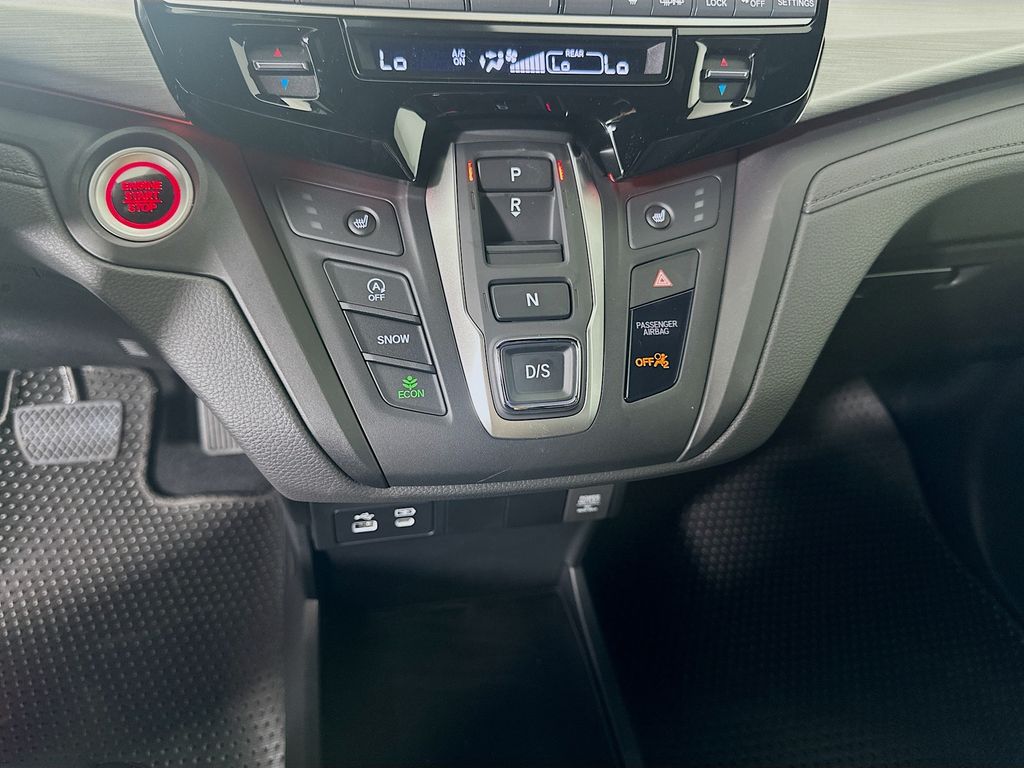 Thumbnail: 2026 Honda Odyssey - 11