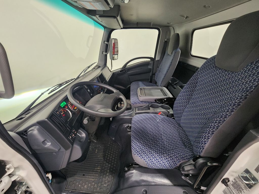 2024 Chevrolet 5500 HD LCF Diesel DRY VAN BODY