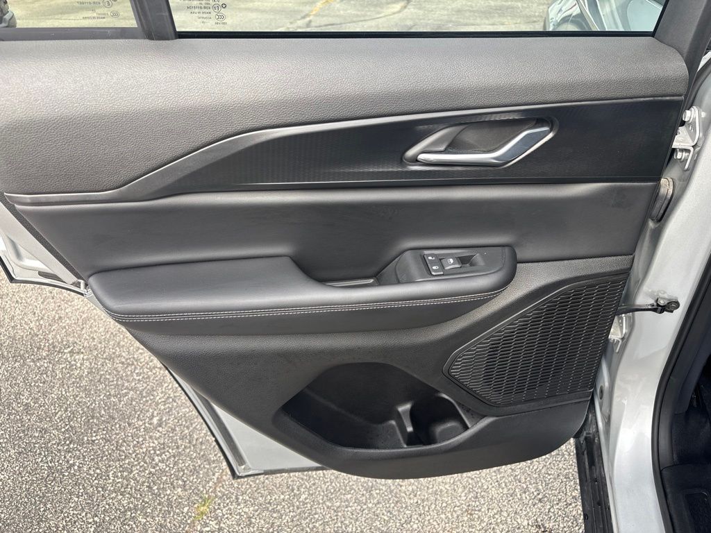 Used 2025 Jeep Grand Cherokee SUV