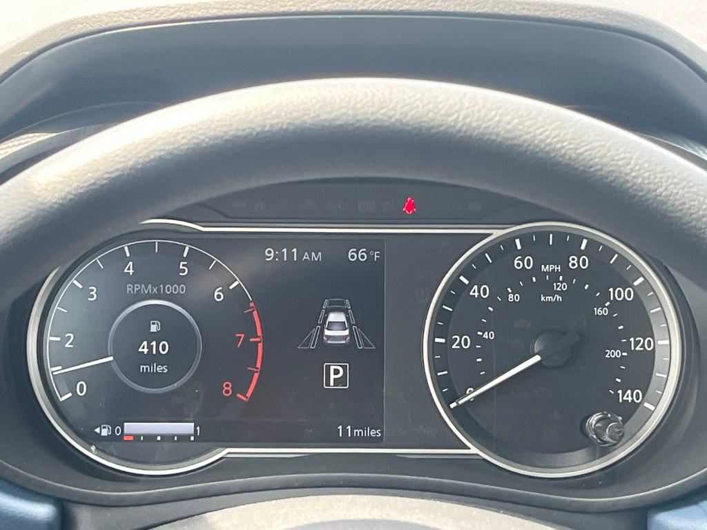 2025 Nissan Versa 1.6 SV photo