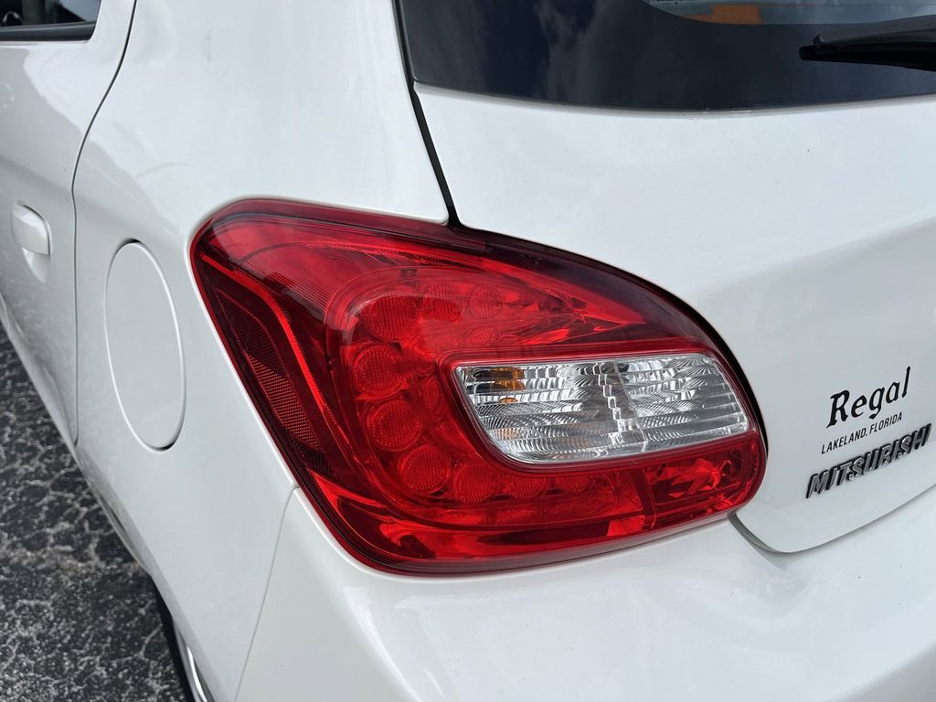 2019 Mitsubishi Mirage SE 11