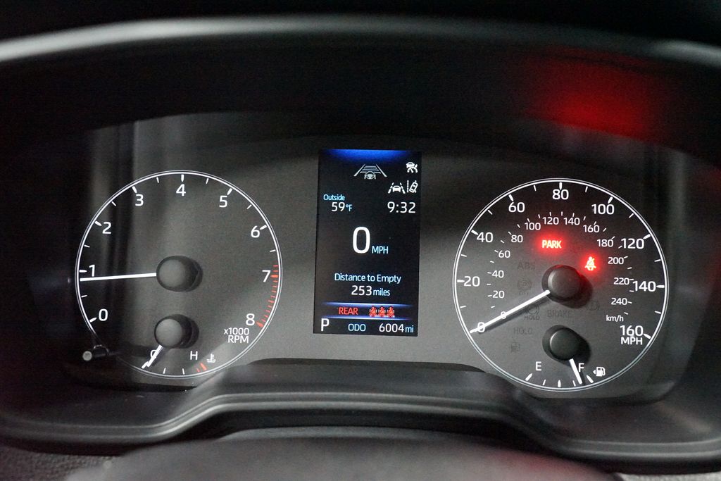 Thumbnail: 2025 Toyota Corolla Cross - 15