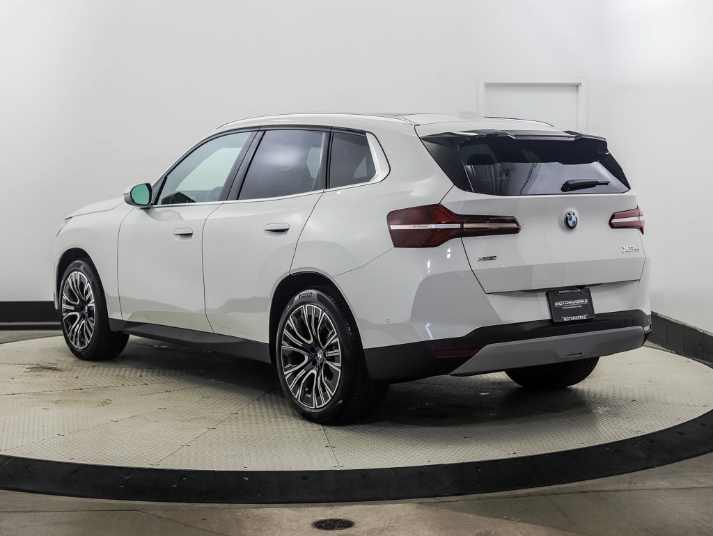 Thumbnail: 2026 BMW X3 - 3